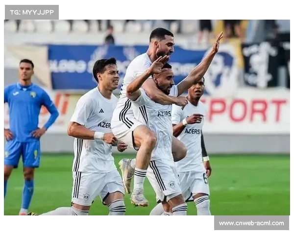 法兰克福换帅后战术混乱，卡拉巴赫主场气势如虹